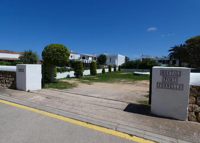 Hostal Port Fornells (Adults Only)